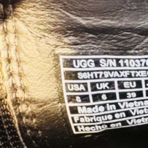 UGG Boots Womens 8 Black Suede Chelsea Lug Sole Ankle Block Heel Booties - Picture 11 of 12